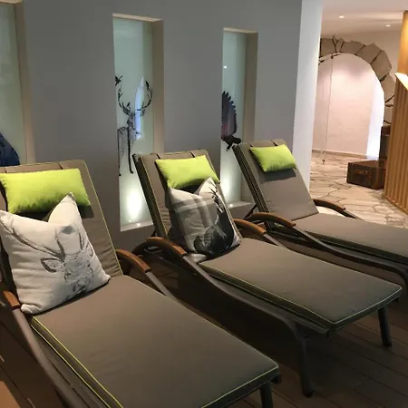 Jagdhof Glashütte Hotel