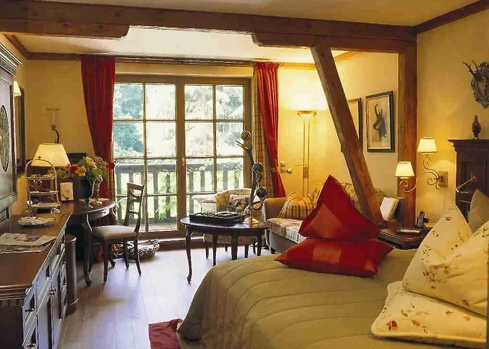 Relais & Chateaux Jagdhof Glashuette 5*