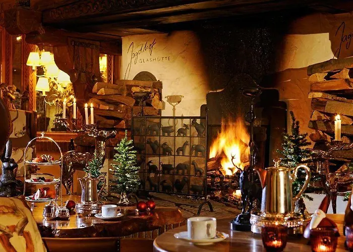 Relais & Chateaux Jagdhof Glashuette فندق