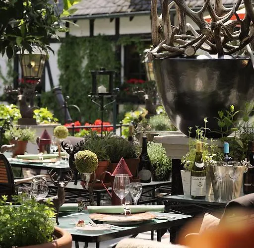 Relais & Chateaux Jagdhof Glashuette 5*